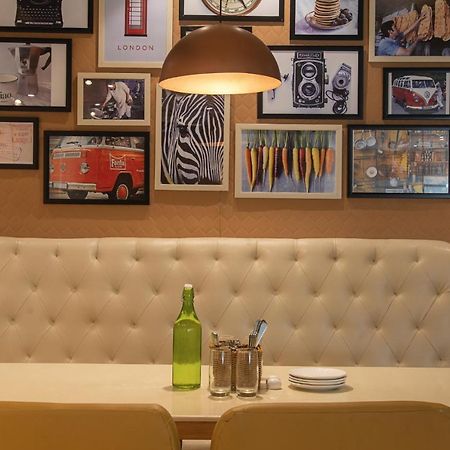 Bloom Boutique L Ranjit Avenue Hotel Amritszár Kültér fotó